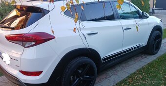 Hyundai Tucson - 8