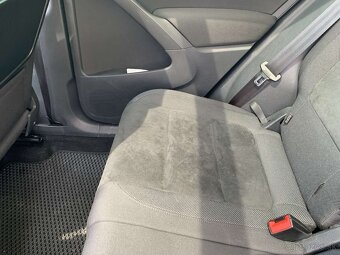 Volkswagen Tiguan 1.4 TSI, TOP výbava, panoráma, bez nehody - 8