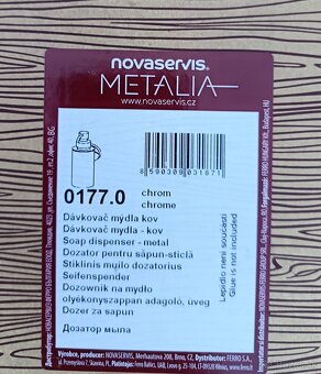 Súprava kúpeľňových doplnkov - 8