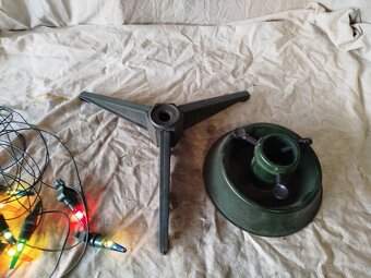 Vianocne ozdoby, stojan na stromček - 8