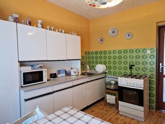 5-IZBOVÝ ROD. DOM A VÝNIMOČNÝ POZEM., NEŠTICH,TOP LOKALITA - 8