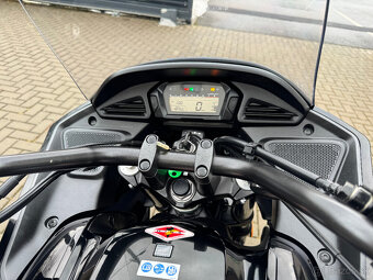 Honda CTX 700 D (automat) - 8
