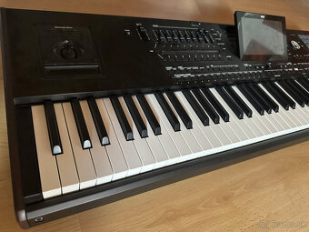 Predám Korg PA5X professional arranger - 8