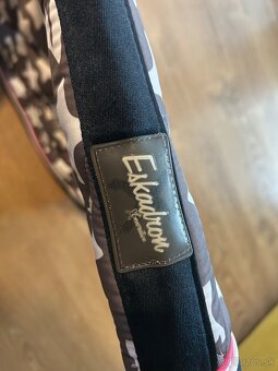 Set podložka a ušaňa Eskadron - 8