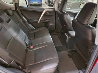 Toyota Rav4 2,0 111kW CVT Automat 4x4 AWD Style Koža - 8