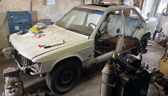 Mercedes w201 190d 3 kusy - 8