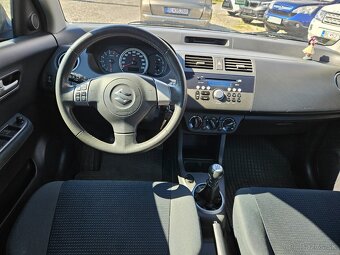 Suzuki Swift 1.3 GLX AC - 8