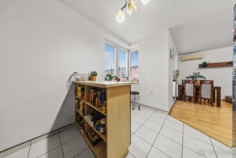 PRIESTRANNÝ 2-IZB. BYT, 2x LOGGIA, PIVNICA, KLIMATIZÁCIA - 8