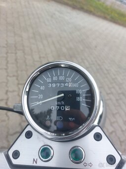 Suzuki Marauder 800 - 8