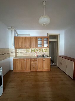 Vidiecka idylka v Štiavnických vrchoch – bývanie so štýlom a - 8