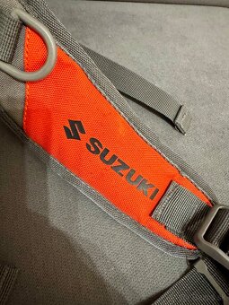 Suzuki ruksak, vak na motorku - 8