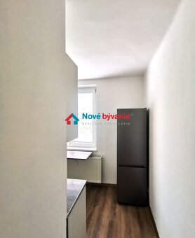 NA PRENÁJOM kompletne prerobený 3 izbový byt - 8