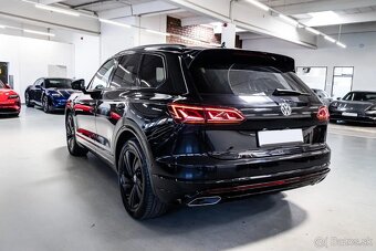 Volkswagen Touareg - 8