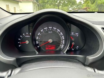 Kia Sportage 2.0 CRDi VGT 2WD LX - 8