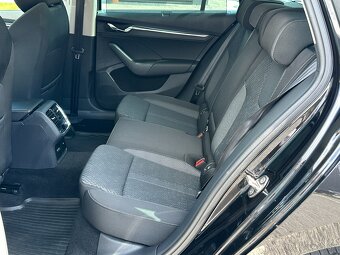 Škoda Octavia Combi 2.0 TDi DSG, r.v.: 2021 - 8