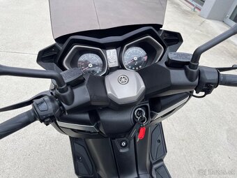 Yamaha X-MAX 400 - 8