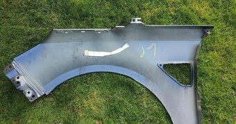 Ford S-Max SMax S Max MK2 2015 - 2023 - pravy blatnik - 8