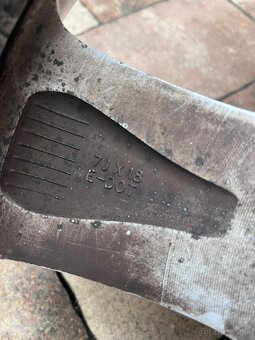 Orig. hliníkové disky Hyundai R18, 5x114,3 - 8