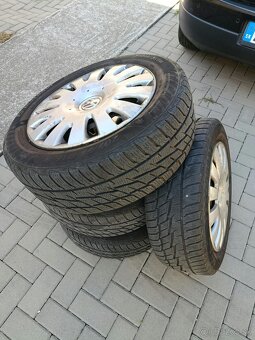 Volkswagen Golf V 1,9Tdi - 8