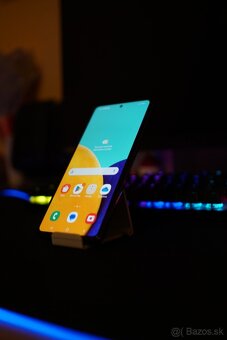 Predám Samsung A52 5G 128GB - 8
