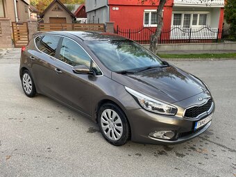 KIA Ceed 1.6 GDI - 8