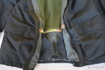 Burton, pánska snowboardová bunda veľ. L - 8