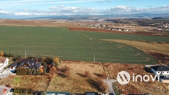 EXKLUZÍVNE Pozemok na výstavbu rodinného domu - 8