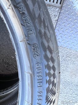 255/35 zr19 XL - 8