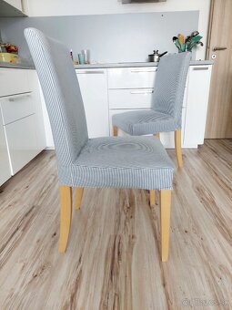 Jedálenský stôl a 4 stoličky Ikea - 8