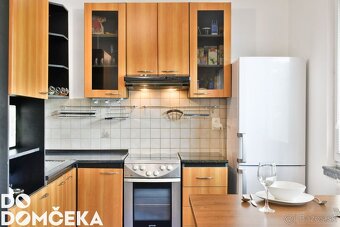 DO DOMČEKA | REZERVOVANÉ Bývanie v tichej lokalite obklopene - 8