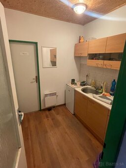 Prenájom  140m2 obchodného priestoru Lučenec - 8