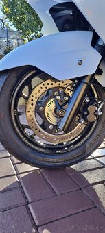 Suzuki Burgman AN400, ABS, r. 2016 - 8