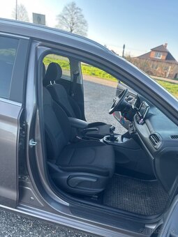 Hyundai I30 CW combi 1.5 DPi Family - 8