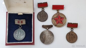 Vyznamenania - 8