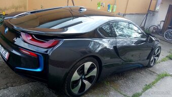 Bmw i8 - 8