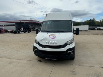 Iveco Daily 6 miestne 3 liter - Automat - 8