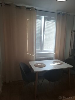 2 izbový byt - 60m2 - komplet rekonštrukcia - zariadené - 8