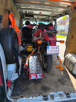 Prevoz motocyklov, štvorkoliek, záhradnej techniky, dodávkou - 8