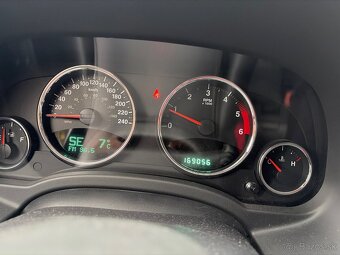 JEEP COMPASS 2,2 L TURBO DIESEL - 8