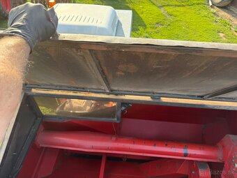 Obliny kombajn Massey Ferguson 206 - 8