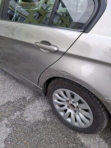 BMW E90 320xd - 8