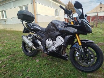 Yamaha fz1 - 8