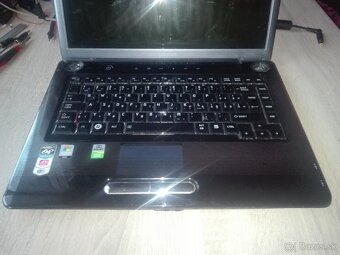 Toshiba A300D. Dvoj-jadro.Windows 7 PRO. - 8