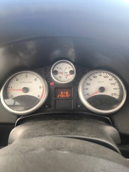 Peugeot 207 1.4HDI - 8