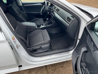 Škoda Superb 2.0TDi 140kw DSG 2017 LED Matrix Keyless - 8
