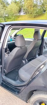 VW Golf 6 1.6 TDI 77 kW - 8