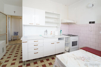 EXKLUZÍVNE NA PREDAJ 3 IZBOVÝ TEHLOVÝ BYT V KOMÁRNE, CENTRUM - 8