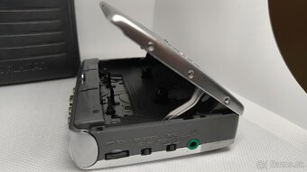 Sony WM-EX368 walkman s originalnym puzdrom - 8