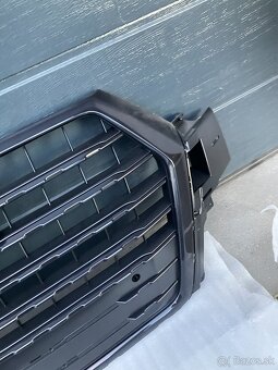 maska audi q7 15-15 sline s-line cerna grill - 8