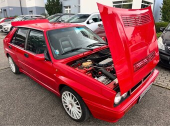 Lancia Delta HF Turbo Integrale 8V - 8